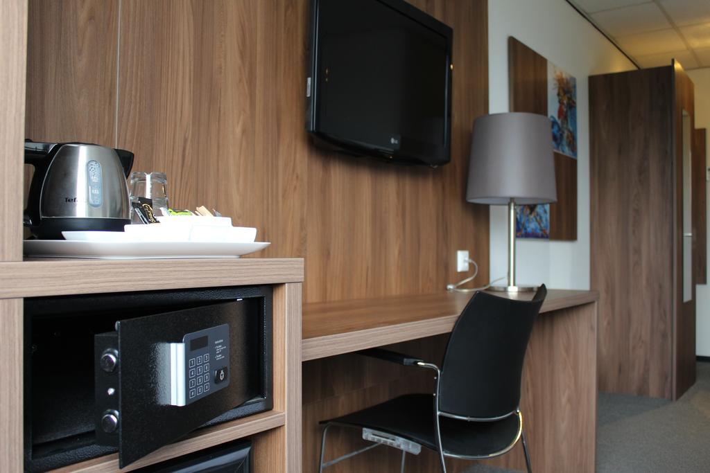 City Hotel Oss Eksteriør bilde