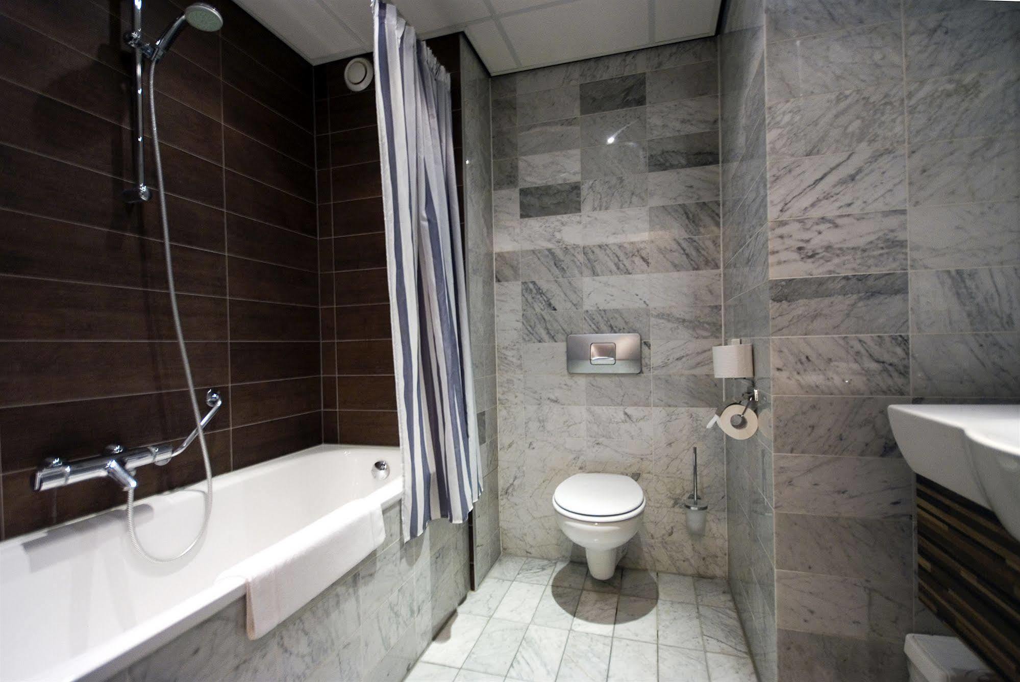 City Hotel Oss Eksteriør bilde